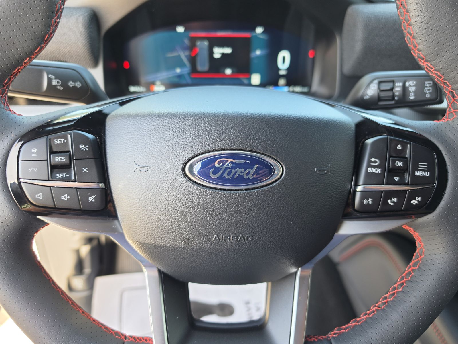 2026 Ford Explorer ST-LINE - Photo 34