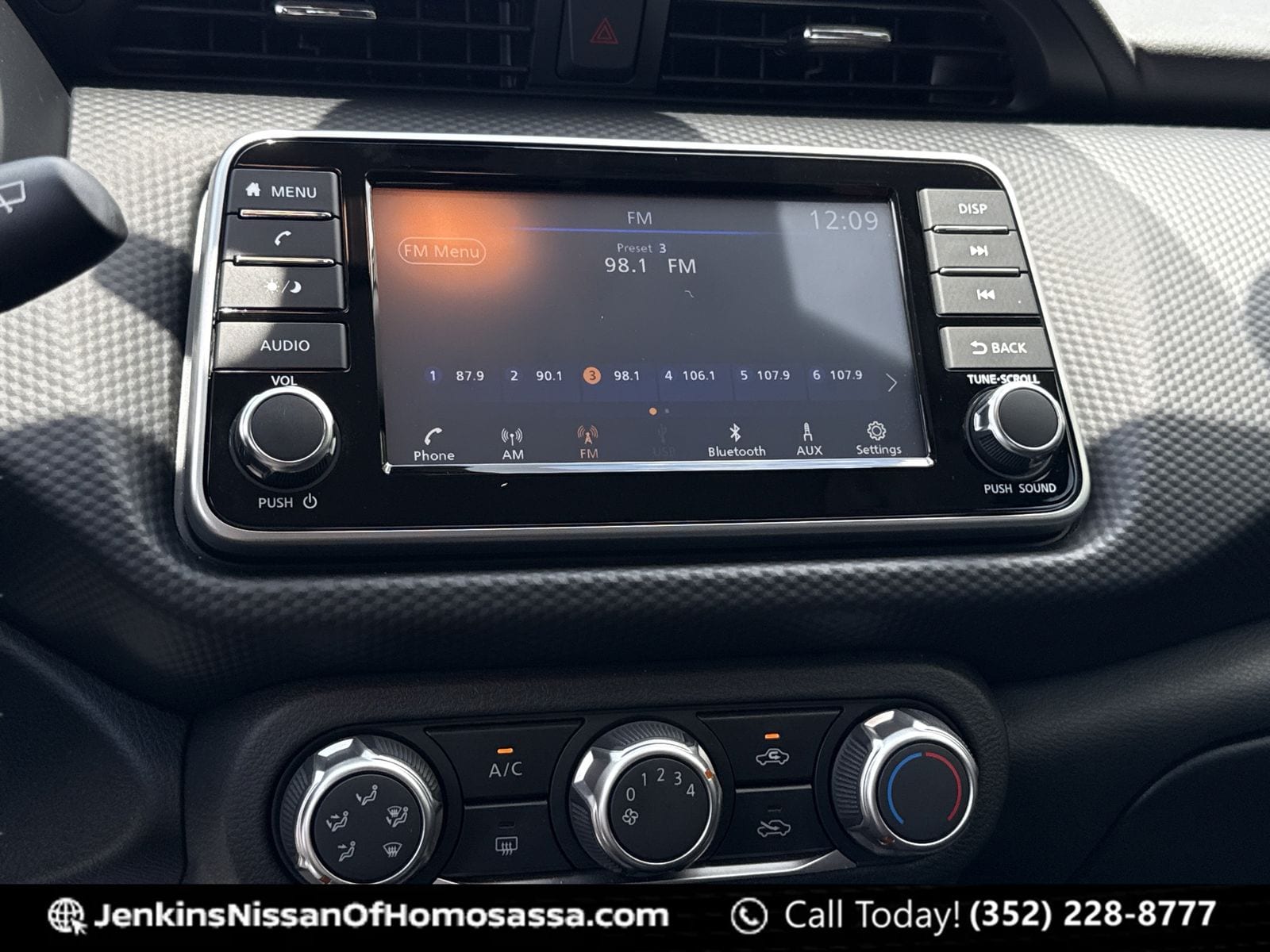 2023 Nissan Kicks S - Photo 31