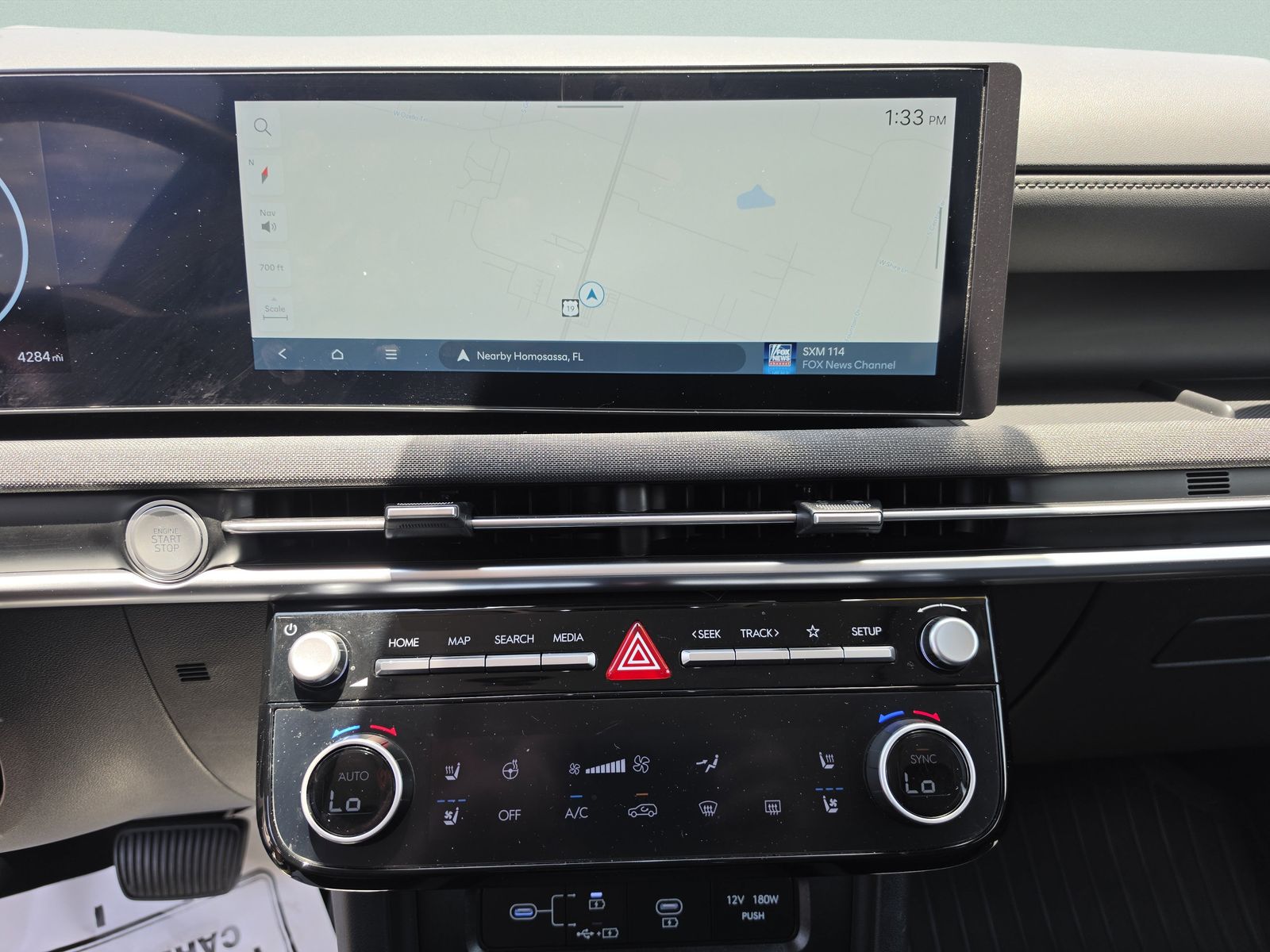 2025 Hyundai Tucson Limited - Photo 25