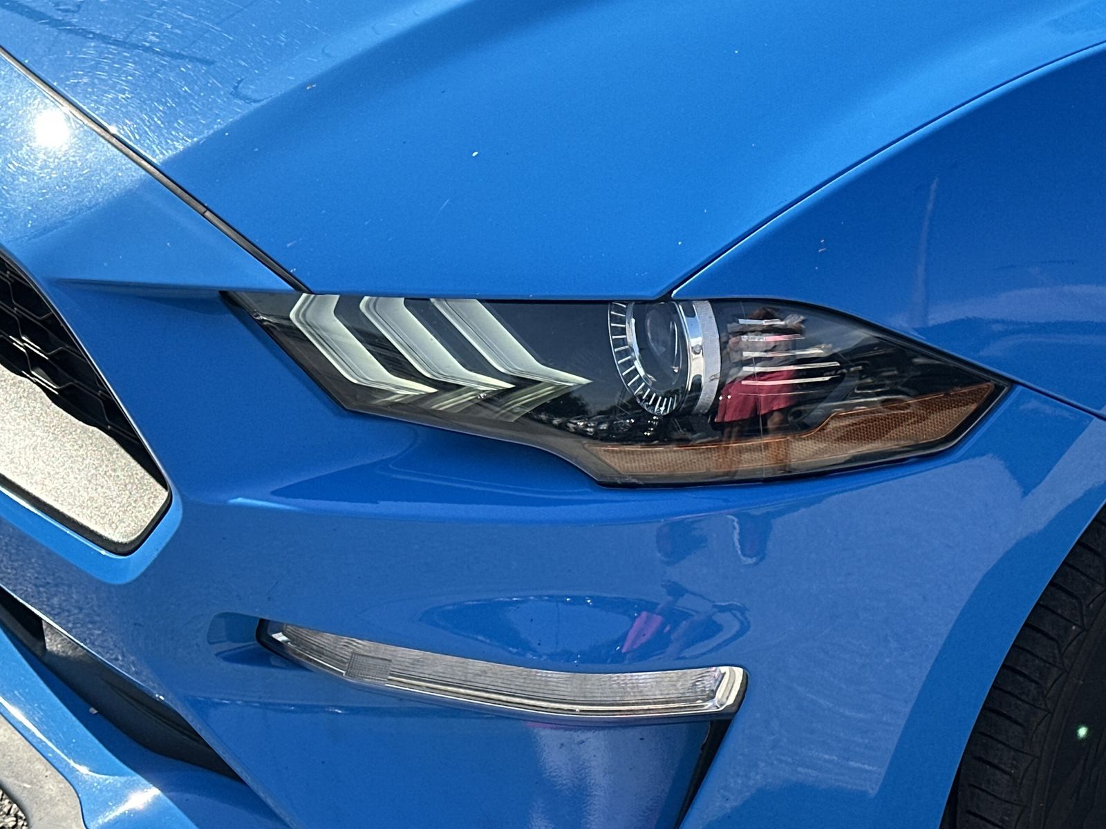 2023 Ford Mustang EcoBoost Premium Convertible photo 4