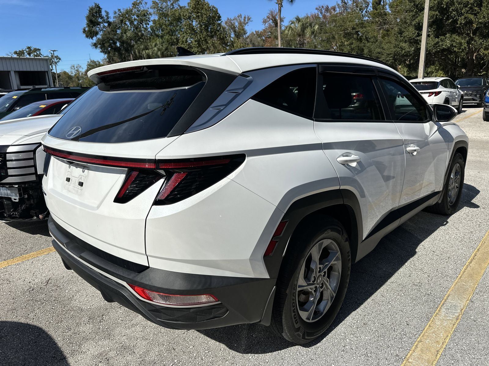 2022 Hyundai Tucson SEL photo 2