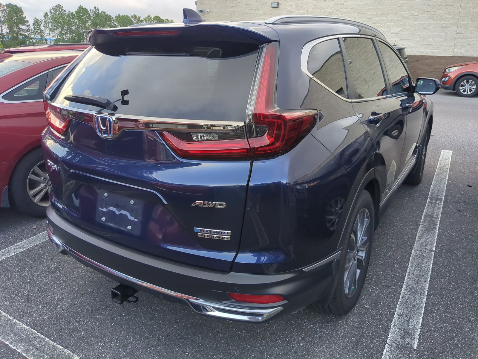 2022 Honda CR-V Hybrid Touring photo 3