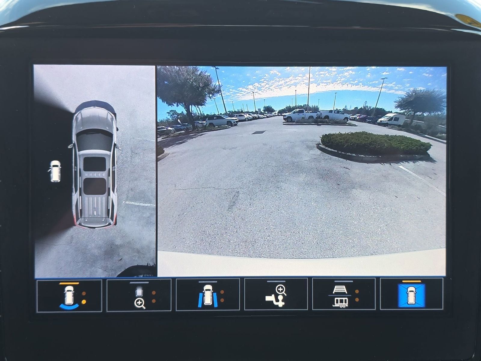 2022 Chevrolet Traverse Premier - Photo 18