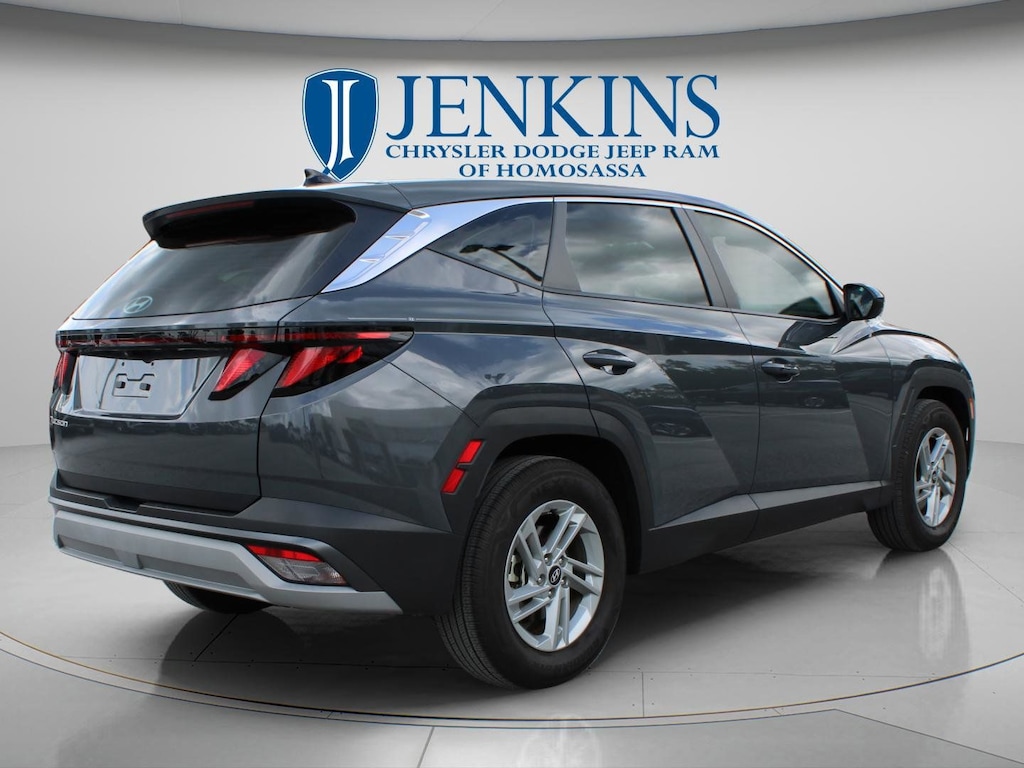 Certified 2025 Hyundai Tucson SE SUV