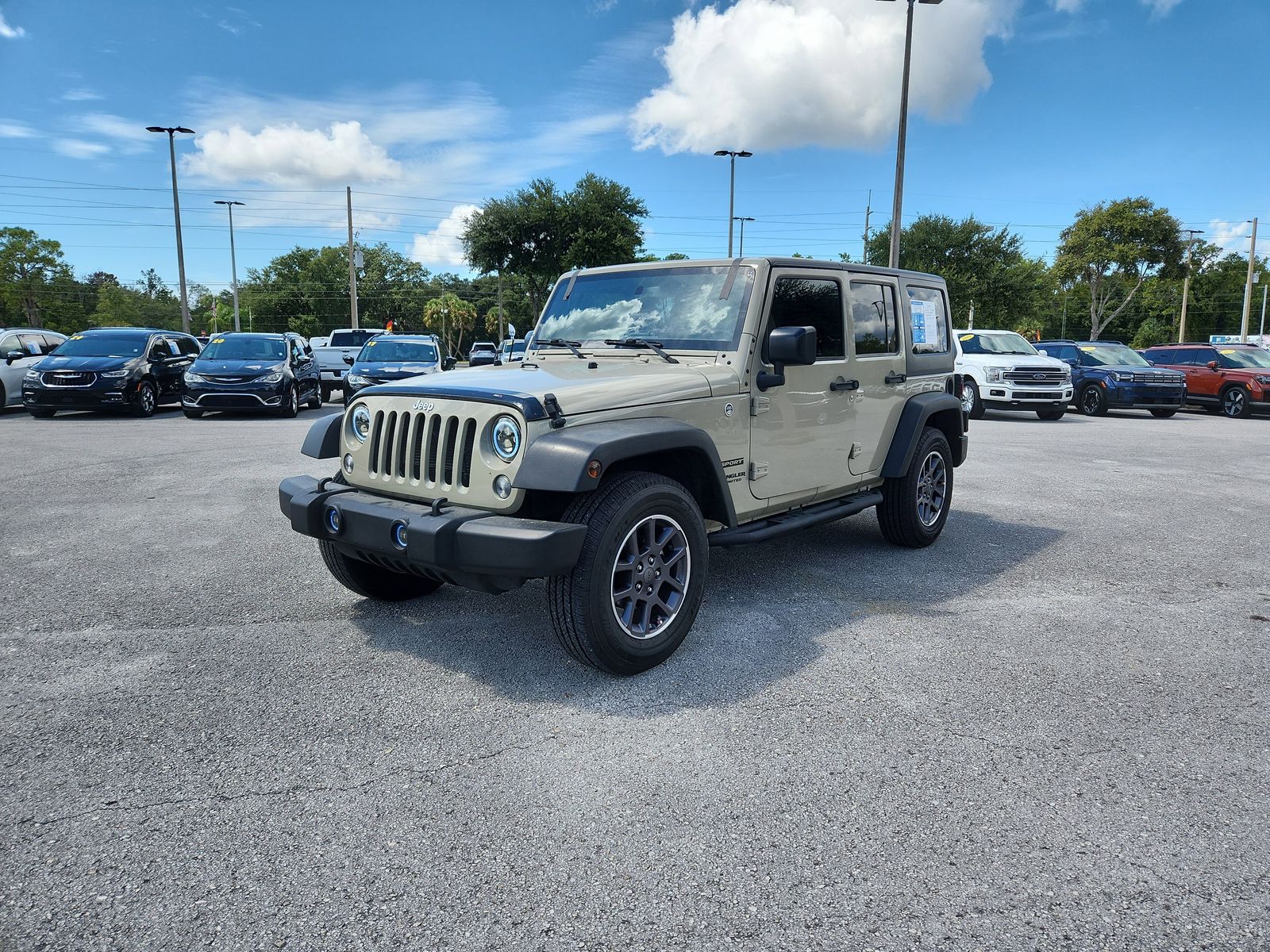 2017 Jeep Wrangler Unlimited Sport photo 2