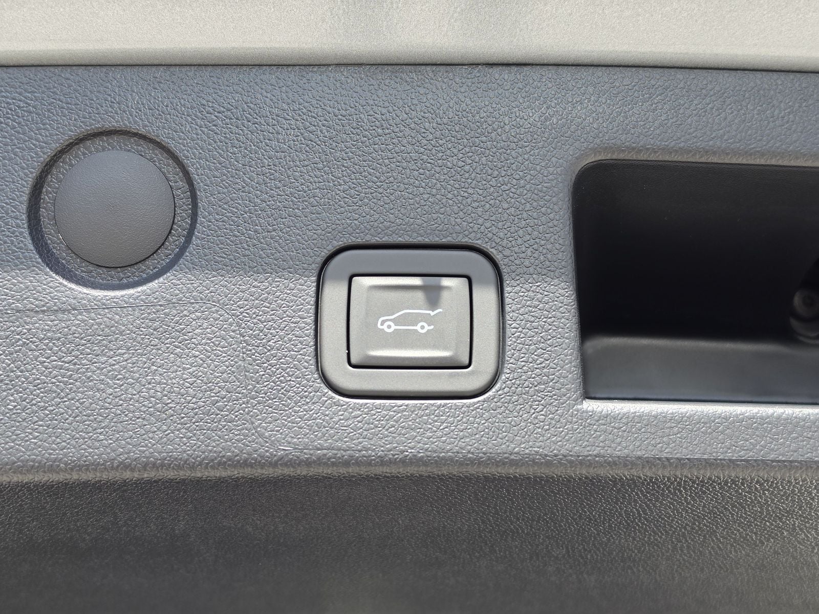 2026 Chevrolet Equinox LT - Photo 16