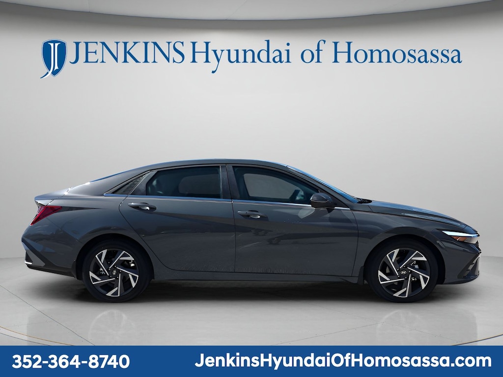 New 2026 Hyundai Elantra Limited Sedan