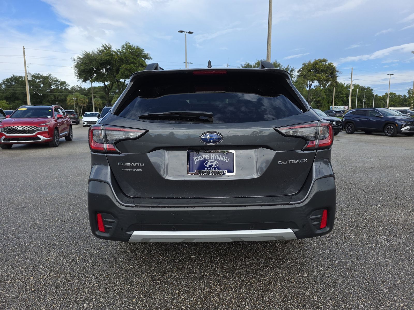 2022 Subaru Outback Limited photo 4