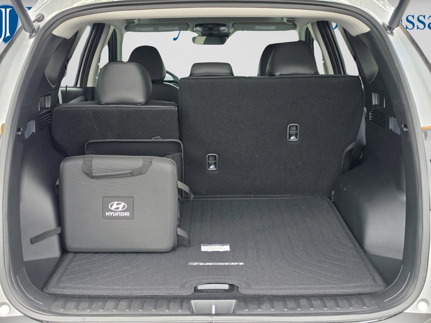 2025 Hyundai Tucson SEL Convenience - Photo 13