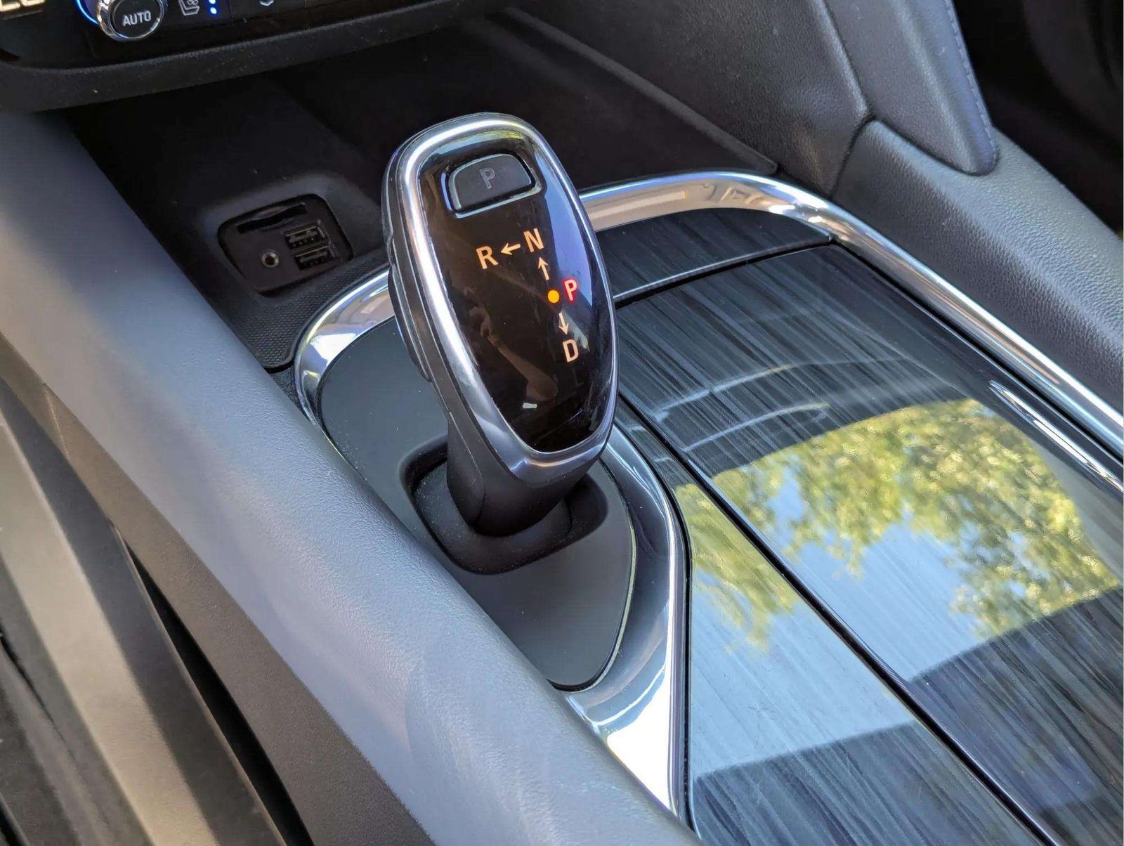 2020 Buick Enclave Premium - Photo 14