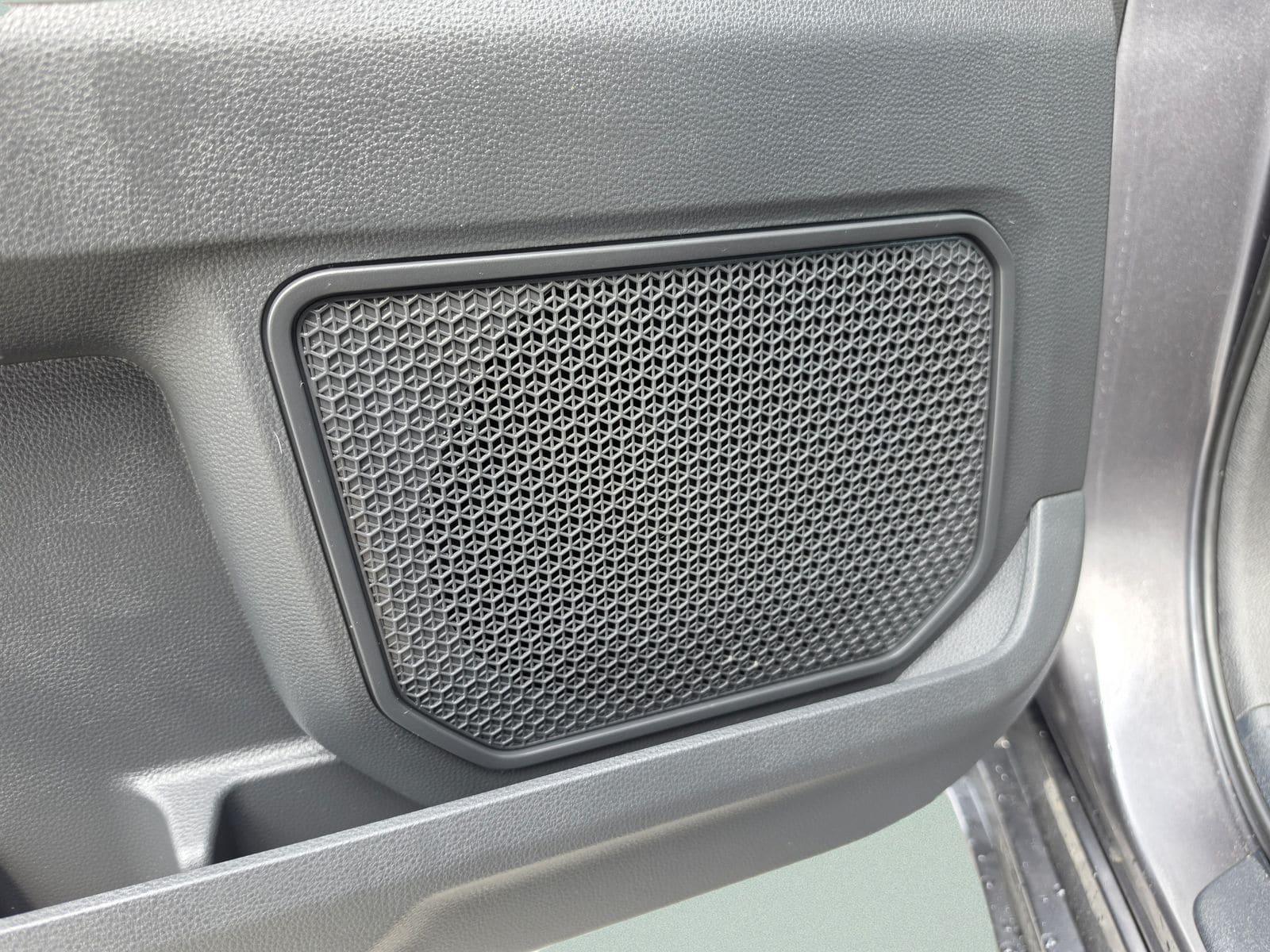 2025 Toyota Tundra SR5 - Photo 21