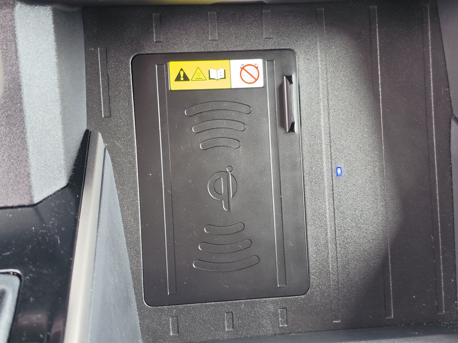 2025 Toyota Tundra SR5 - Photo 25
