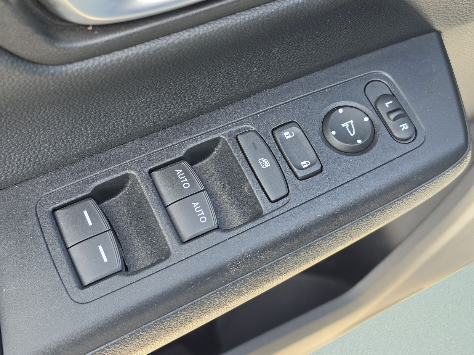 2024 Honda CR-V Sport - Photo 20