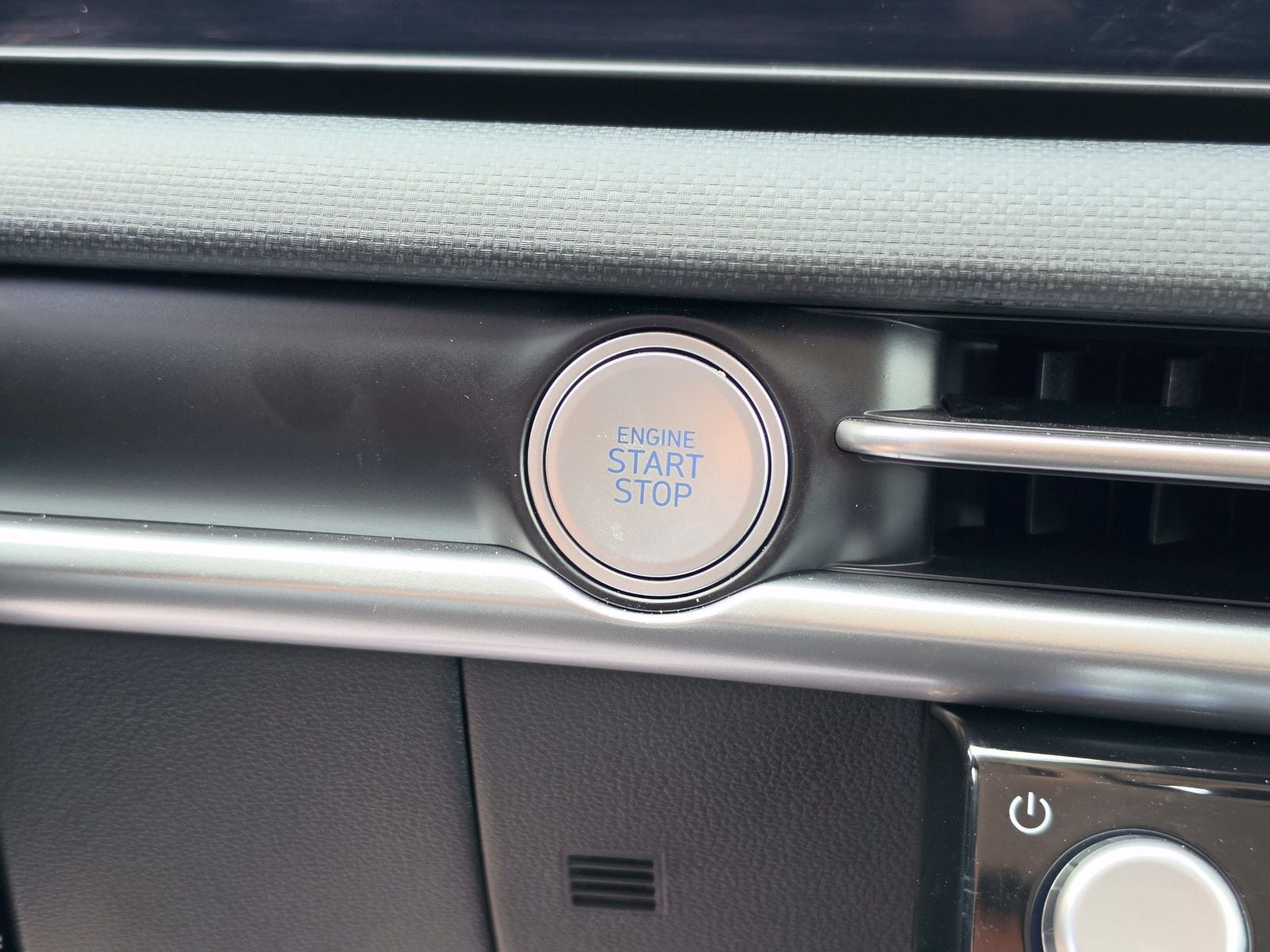 2025 Hyundai Tucson SEL Convenience - Photo 37
