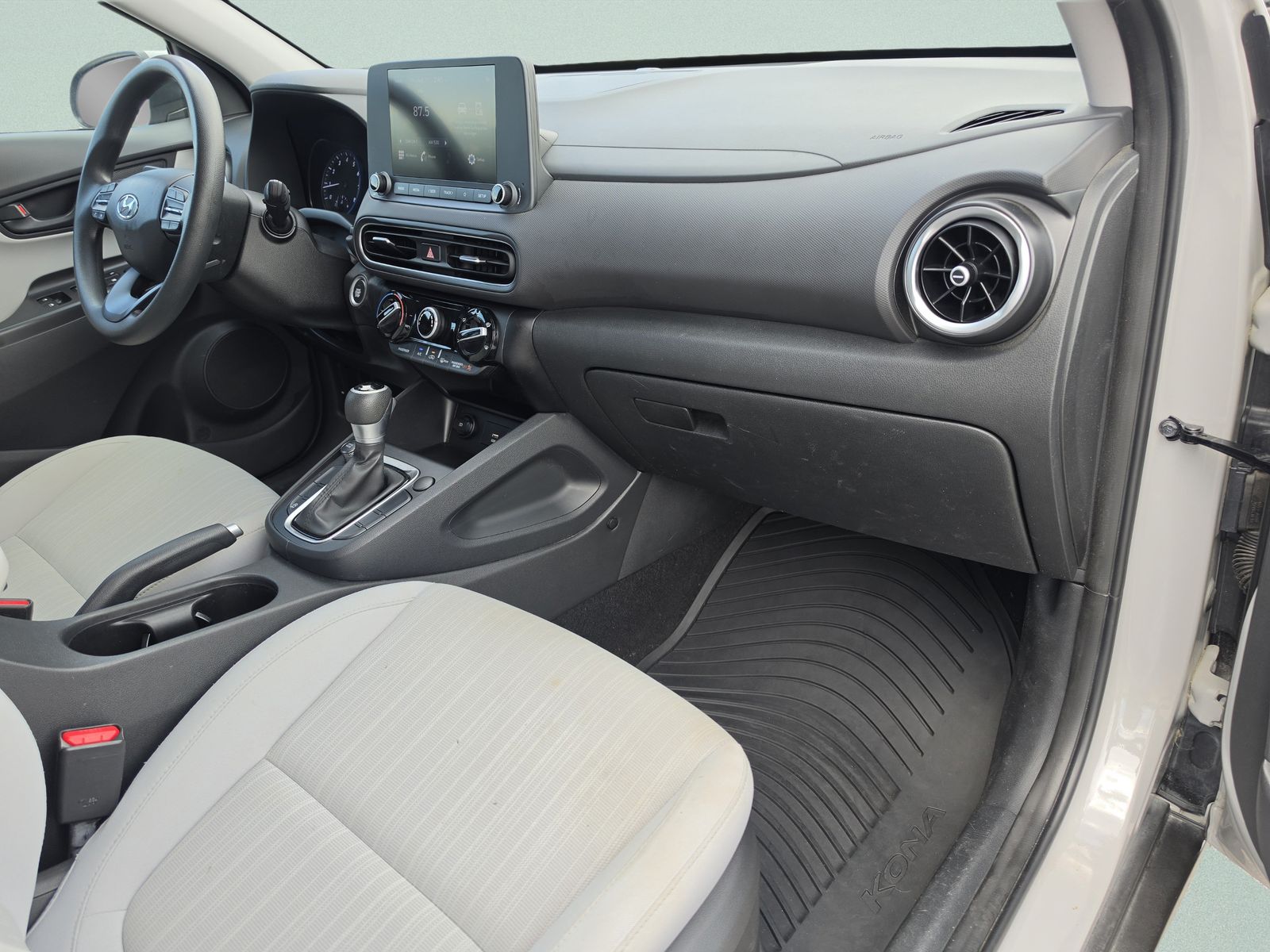 2023 Hyundai Kona SEL - Photo 14