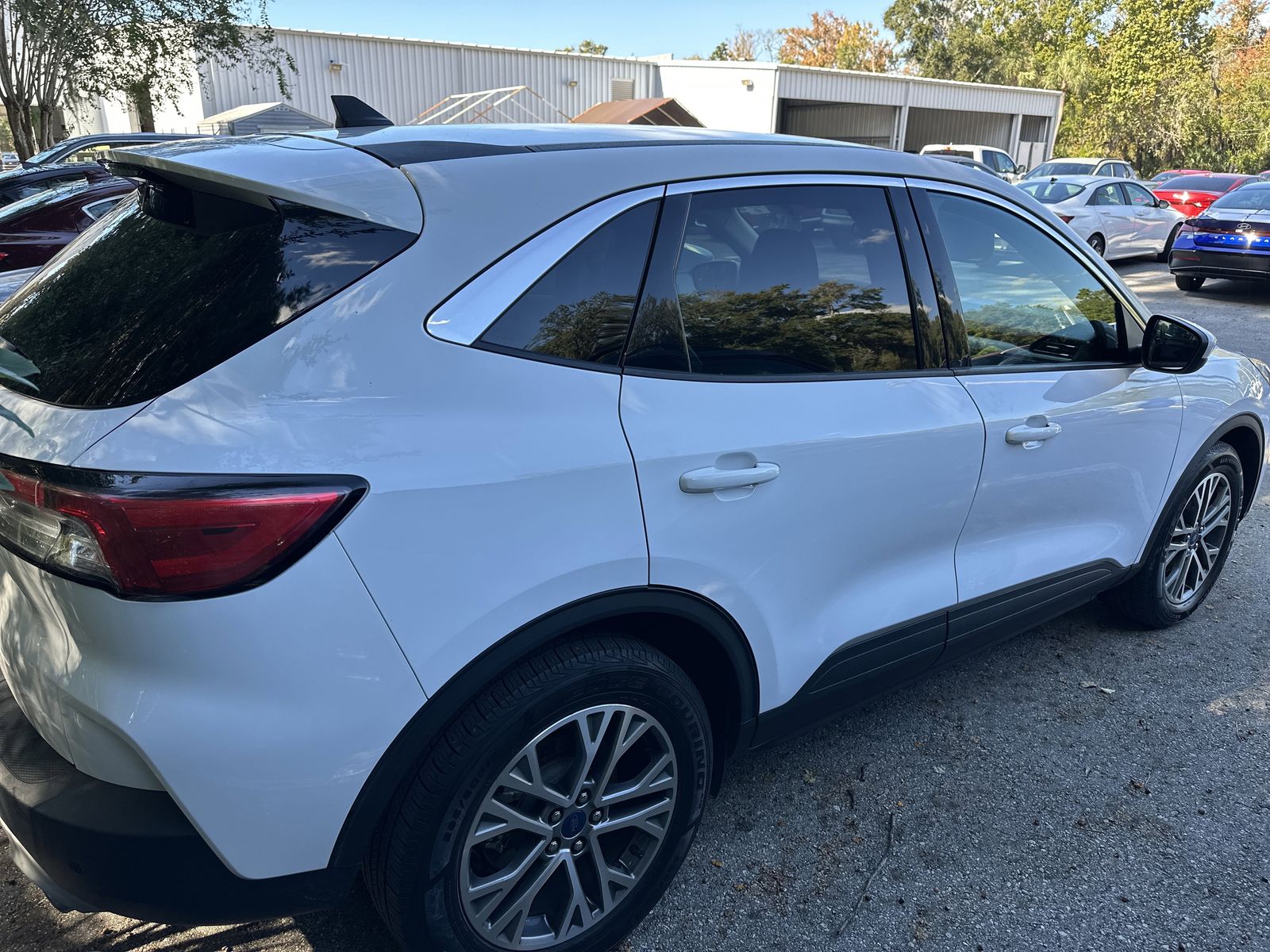 2022 Ford Escape SEL photo 3