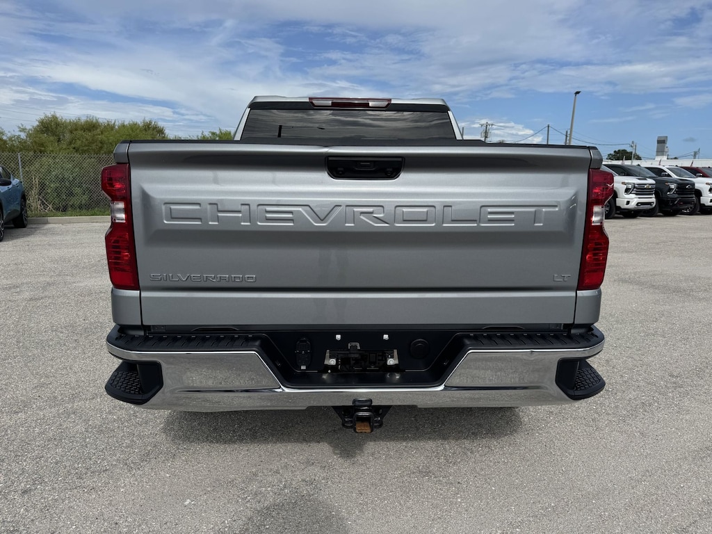 Used 2025 Chevrolet Silverado 1500 LT w/1LT Truck Crew Cab