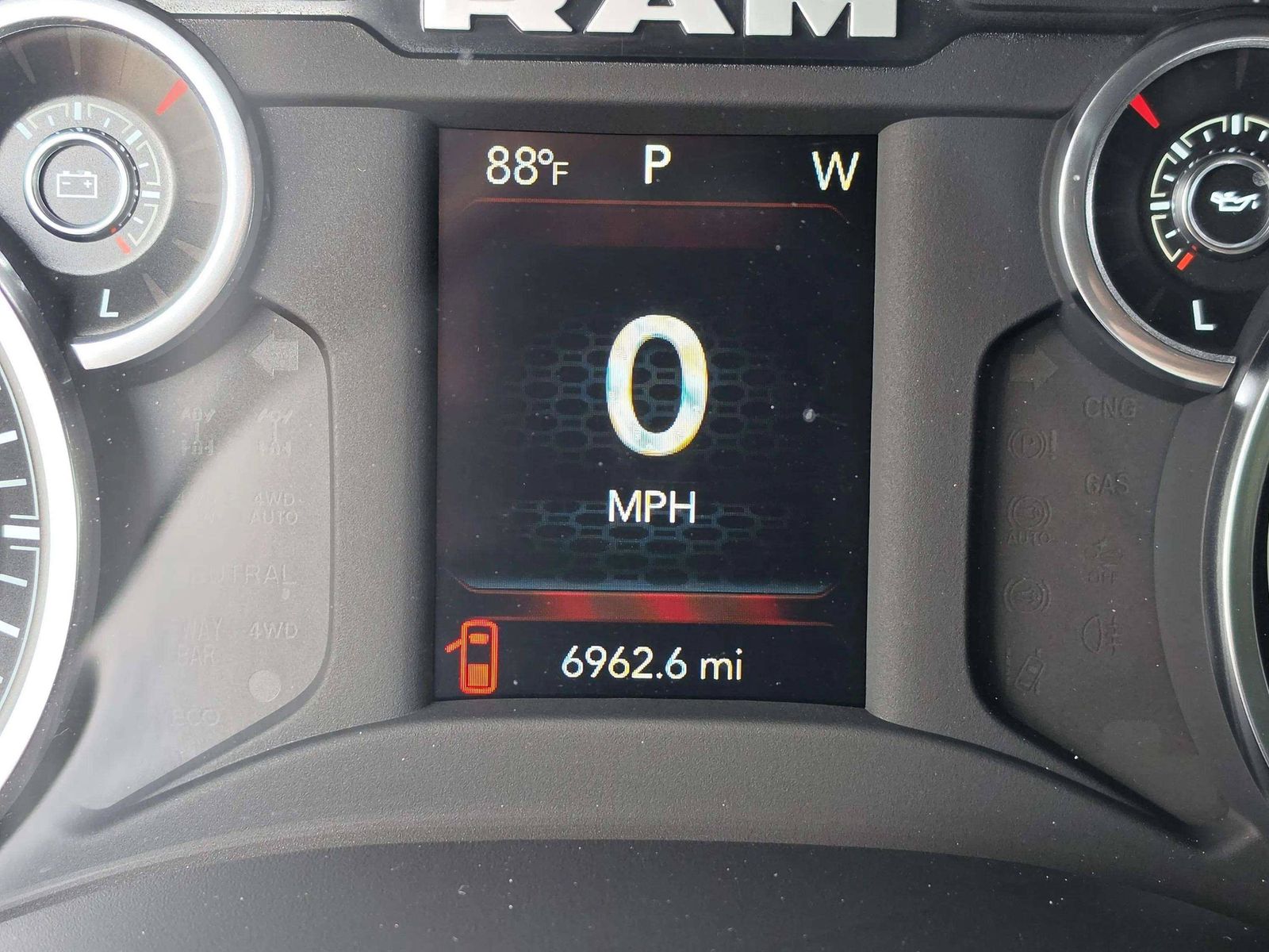 2024 RAM Ram 2500 Pickup Tradesman - Photo 36