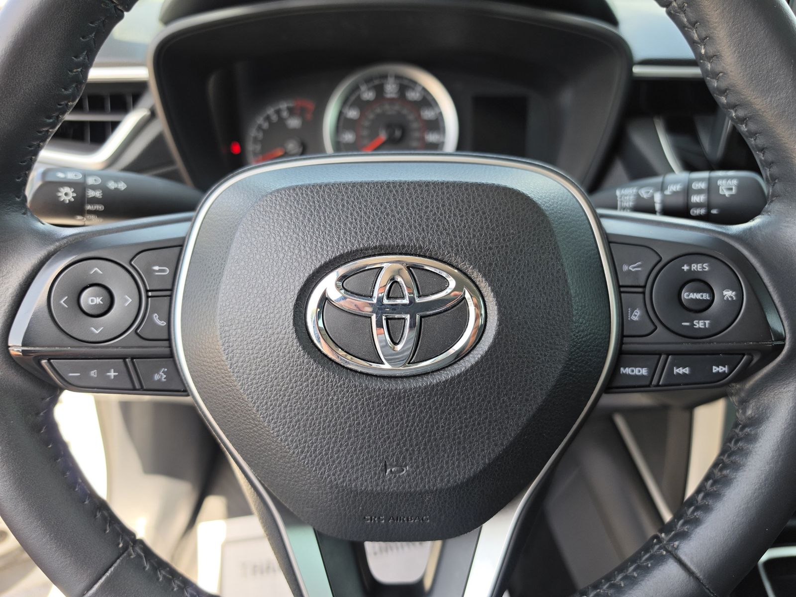 2022 Toyota Corolla Cross LE - Photo 35