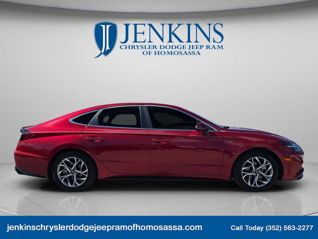 Used 2023 Hyundai Sonata SEL Sedan