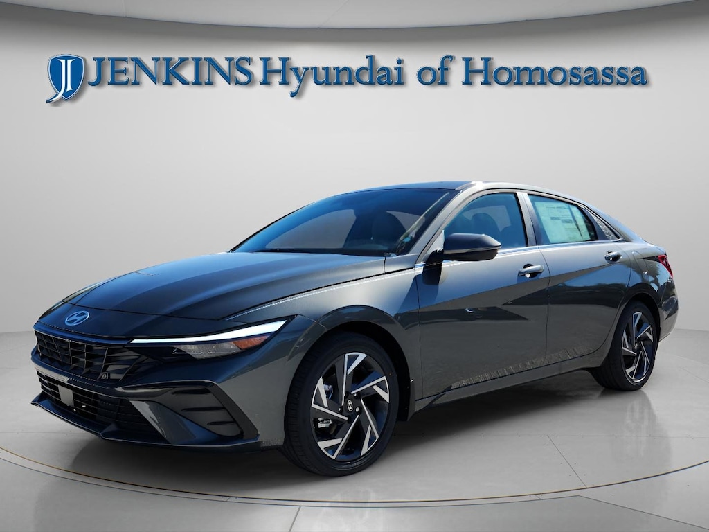 New 2026 Hyundai Elantra Hybrid Limited Sedan
