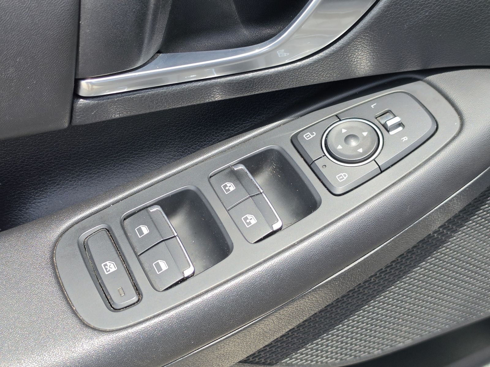 2022 Hyundai Sonata SEL - Photo 20