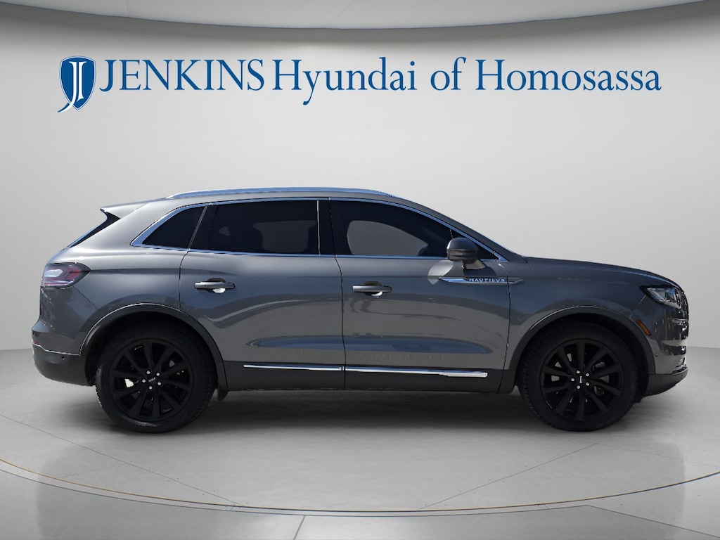 Used 2022 Lincoln Nautilus Reserve SUV