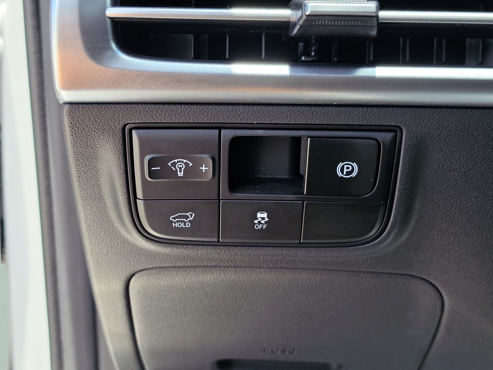 2025 Hyundai Tucson Limited - Photo 31