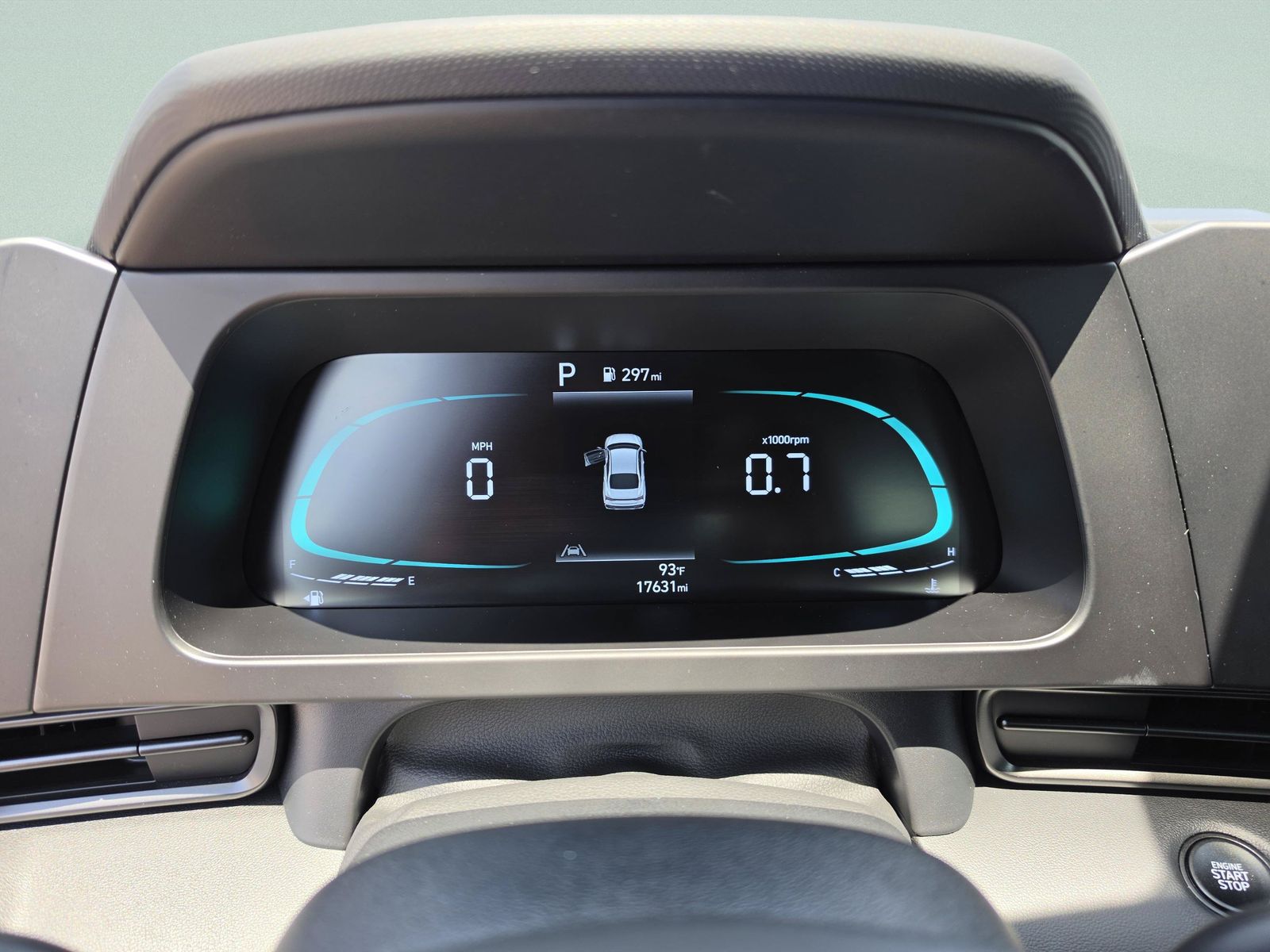 2025 Hyundai Elantra SEL - Photo 32