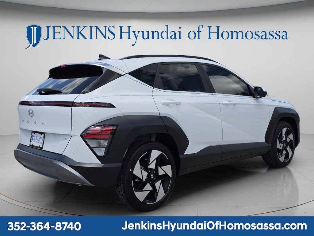 New 2026 Hyundai Kona Limited FWD SUV