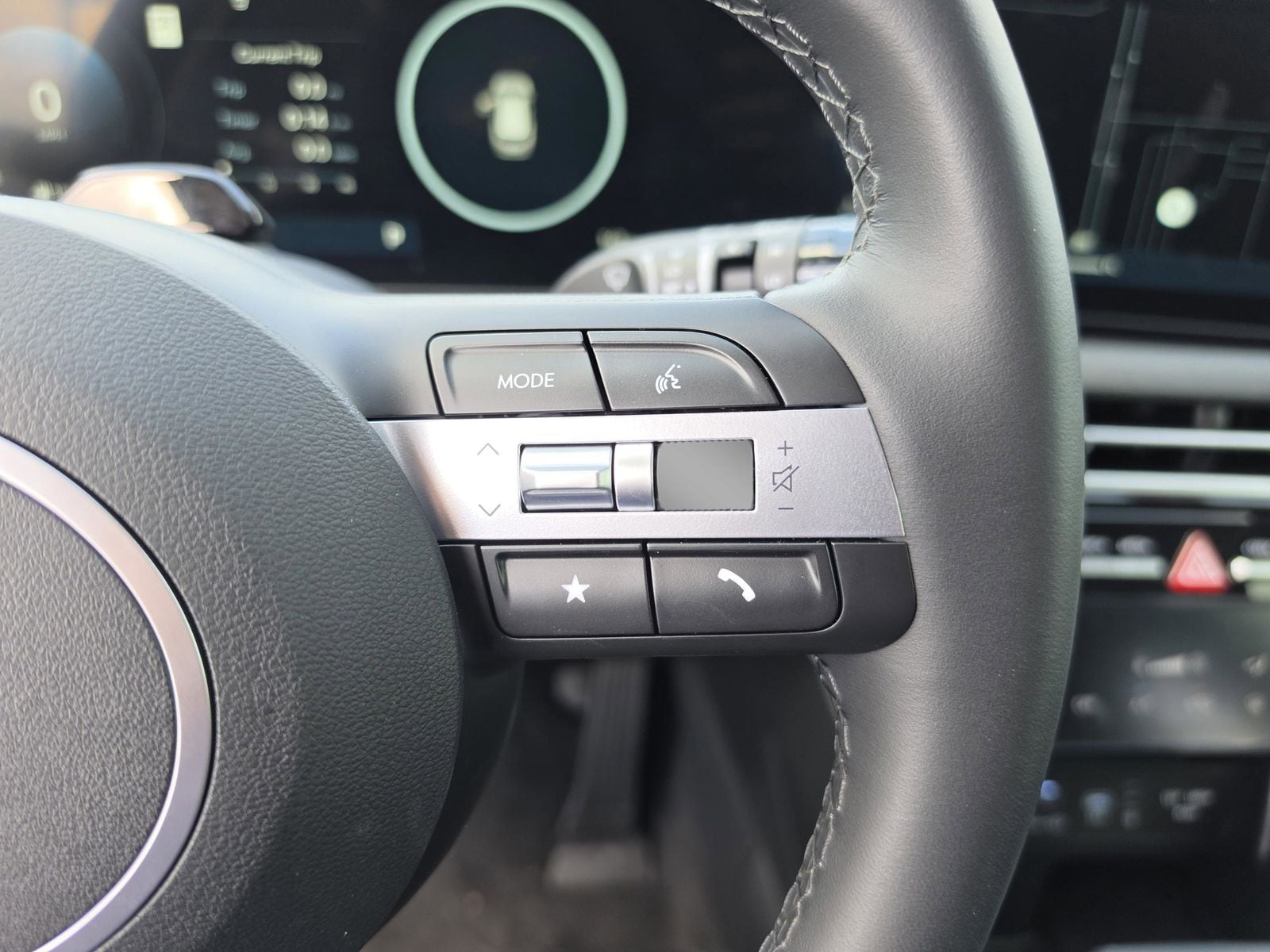 2025 Hyundai Tucson SEL Convenience - Photo 33