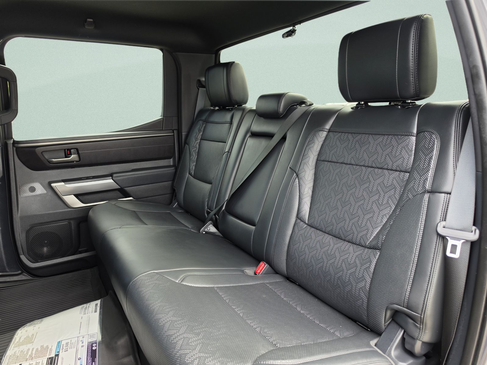 2025 Toyota Tundra SR5 - Photo 19