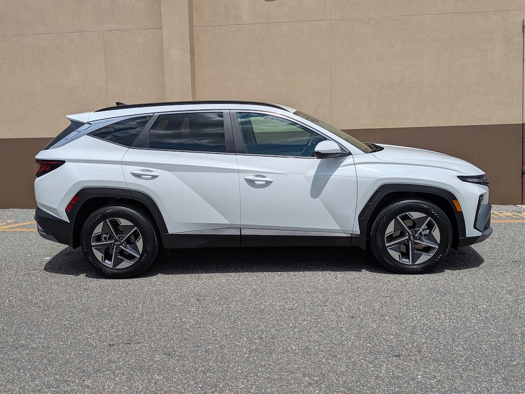 New 2025 Hyundai Tucson SEL SUV