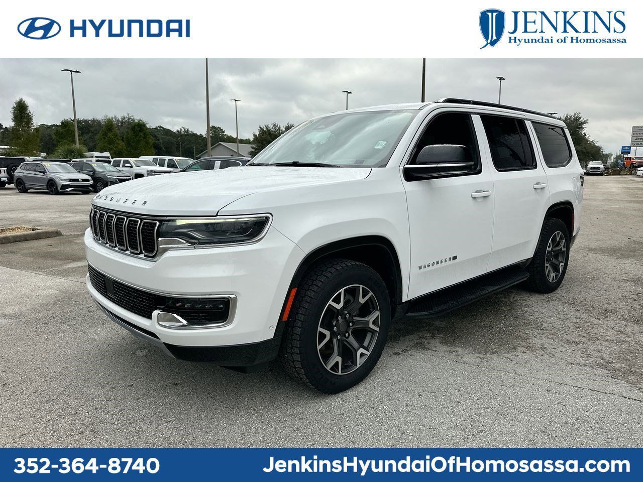 2023 Jeep Wagoneer Series III's photo