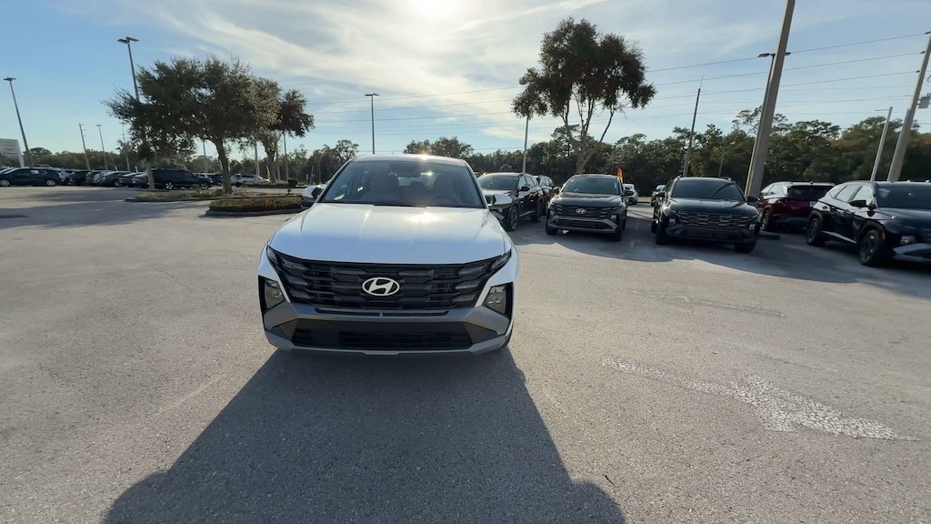 New 2026 Hyundai Tucson SE SUV