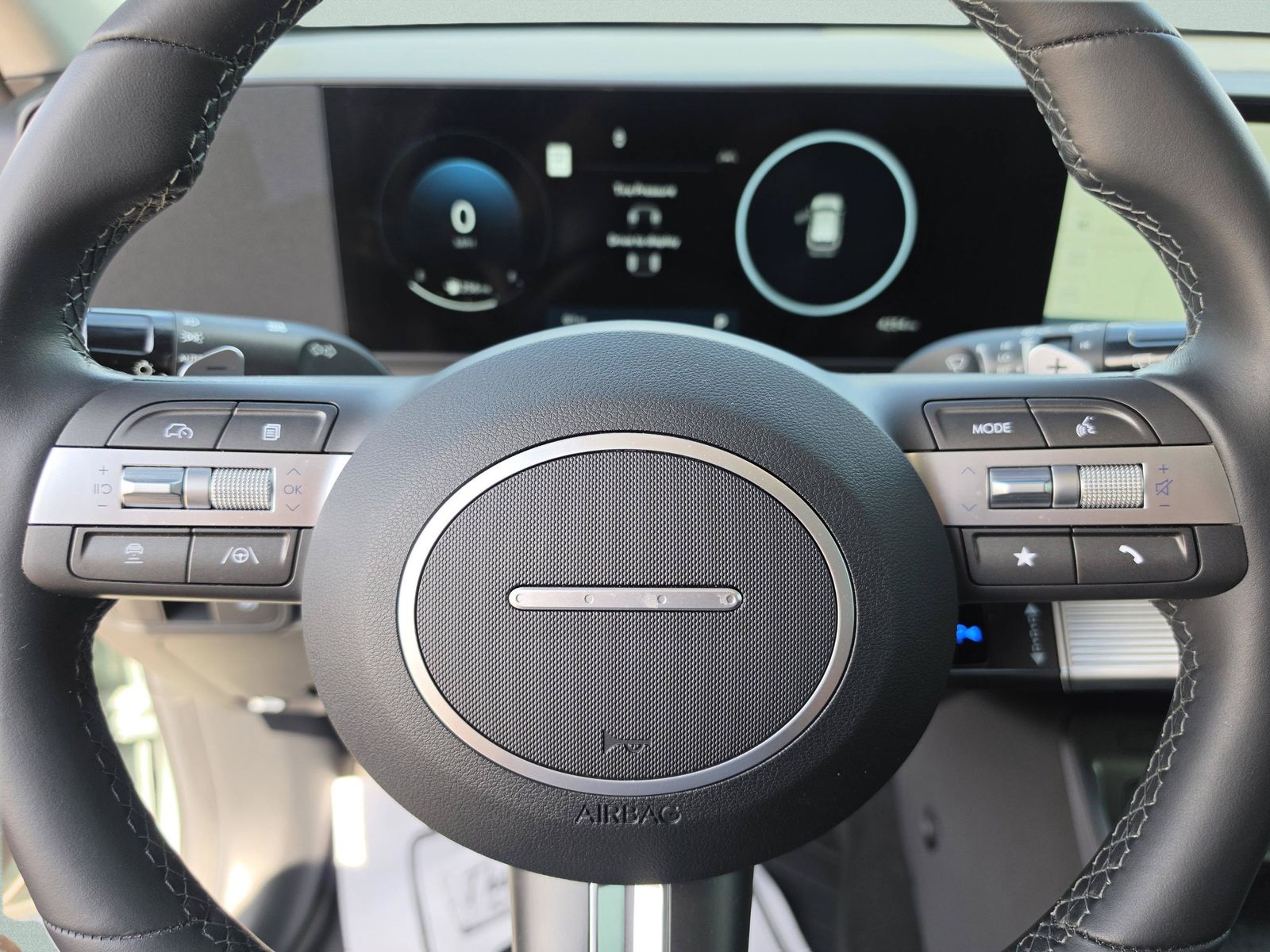 2025 Hyundai Kona SEL Convenience - Photo 32