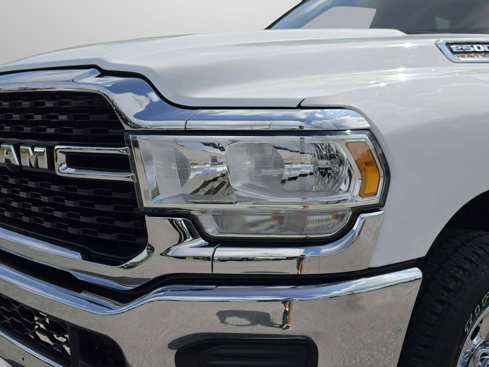 2024 RAM Ram 2500 Pickup Tradesman - Photo 39