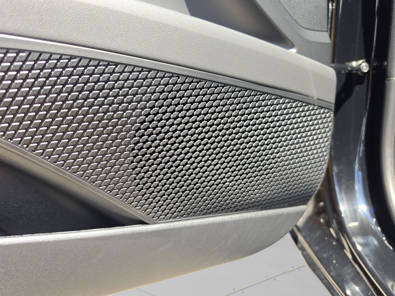 2025 Hyundai Elantra SEL - Photo 21