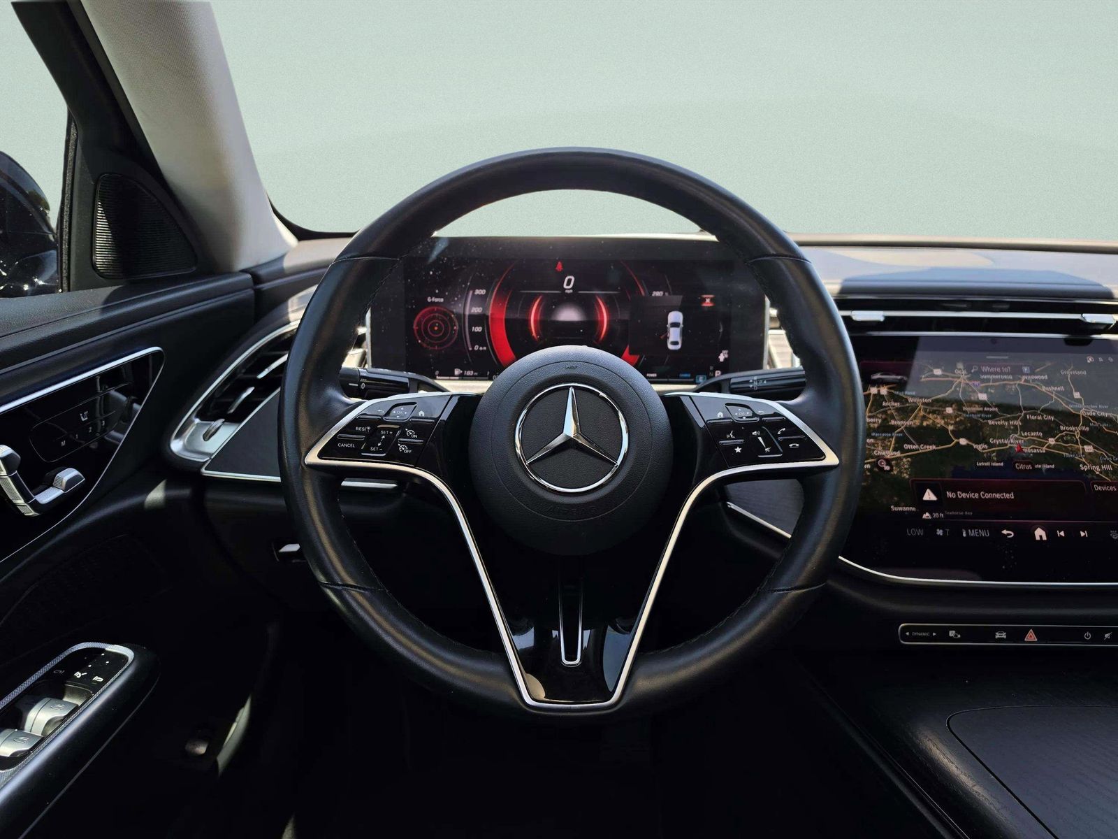 2025 Mercedes-Benz E-Class E350 - Photo 36