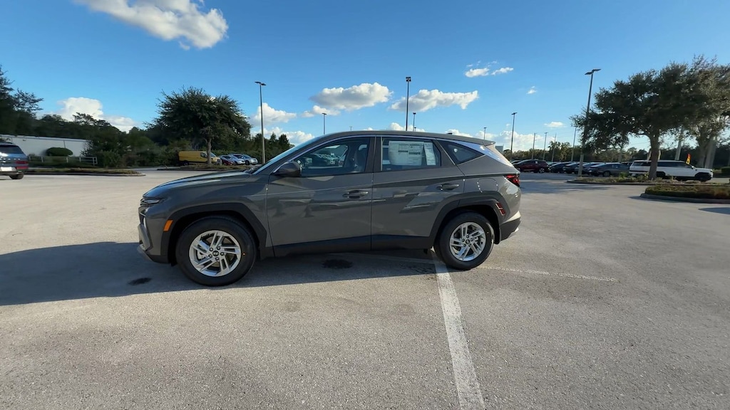 New 2026 Hyundai Tucson SE SUV