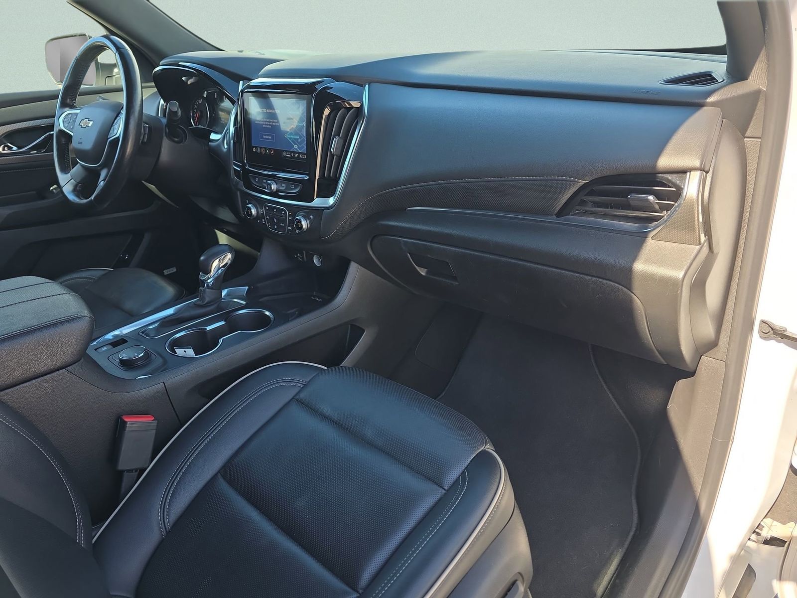 2022 Chevrolet Traverse Premier - Photo 30