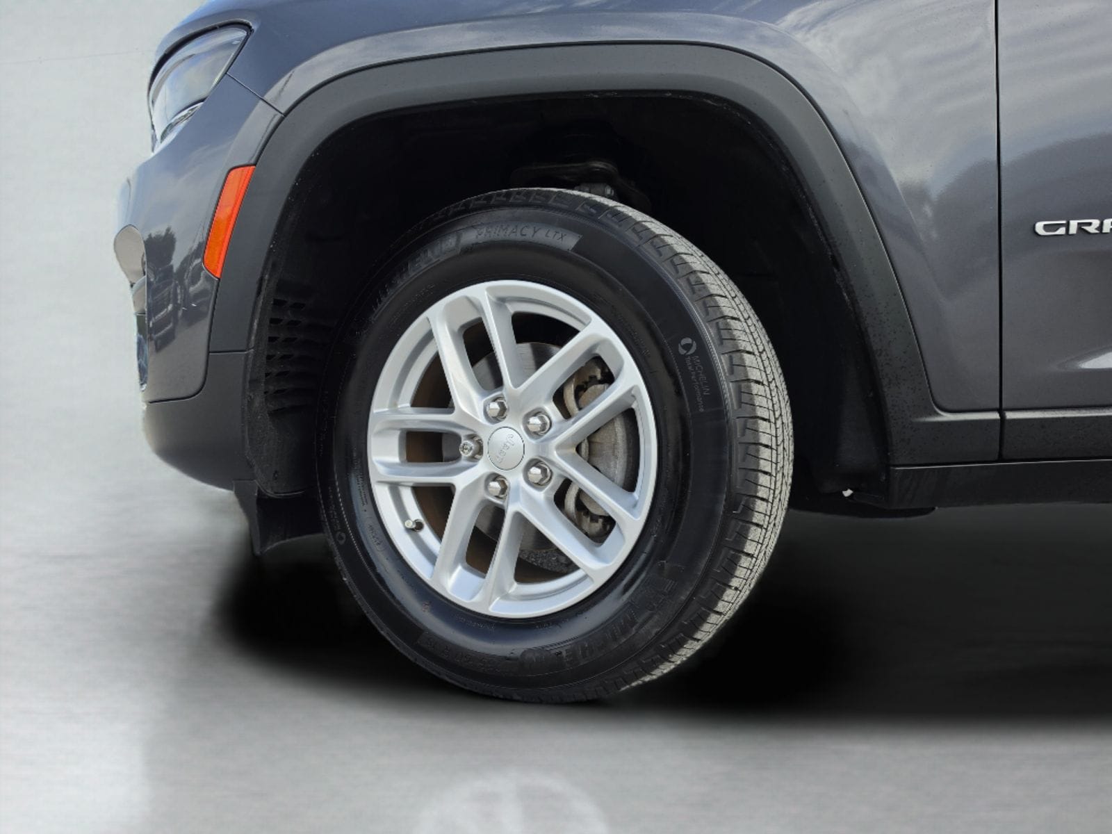 2024 Jeep Grand Cherokee Laredo - Photo 39