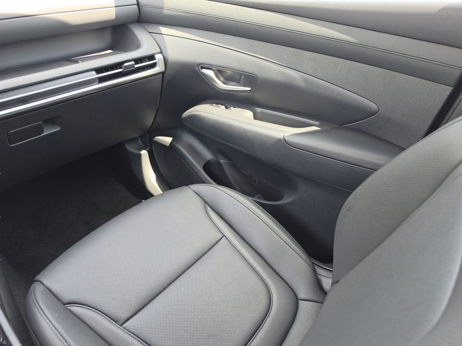 2025 Hyundai Tucson SEL Convenience - Photo 21