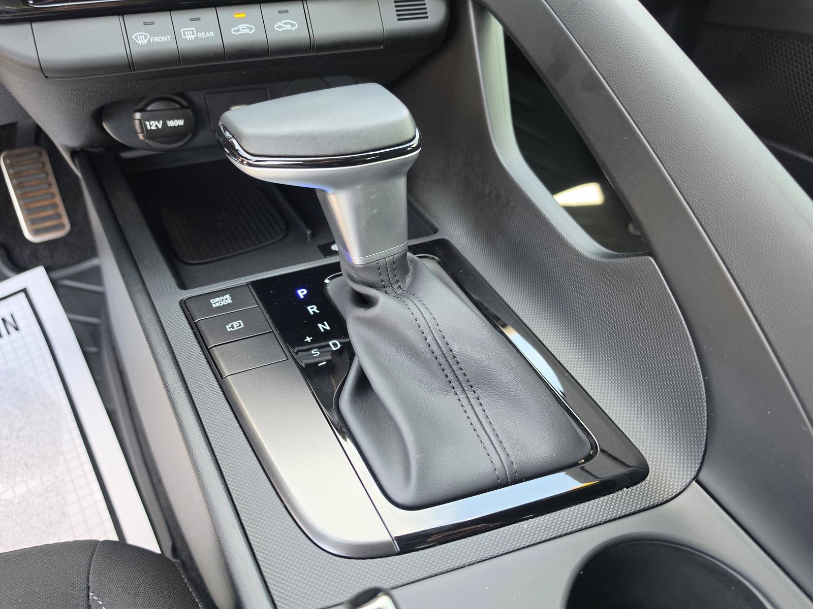 2025 Hyundai Elantra SEL - Photo 26