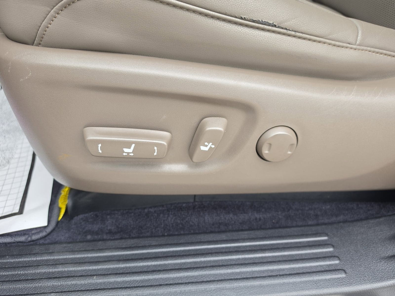 2020 Lexus GX PREMIUM - Photo 22