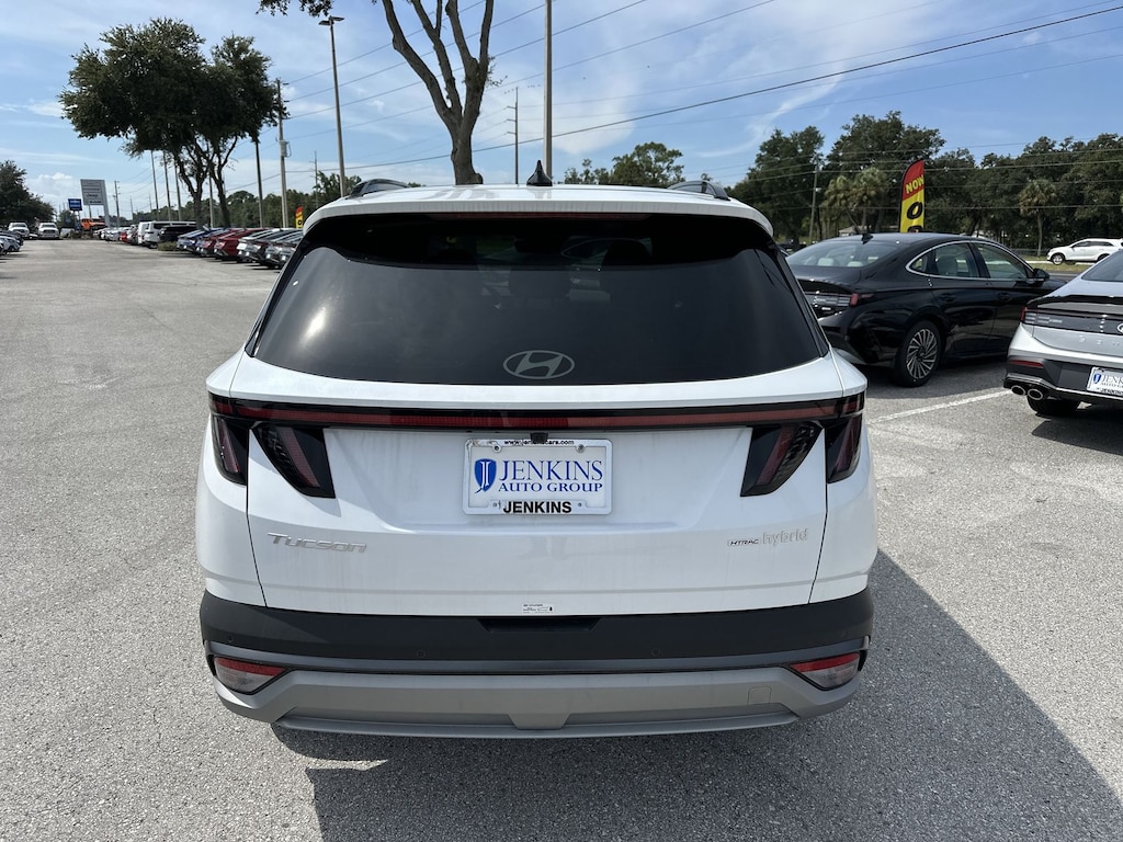 New 2025 Hyundai Tucson Limited SUV