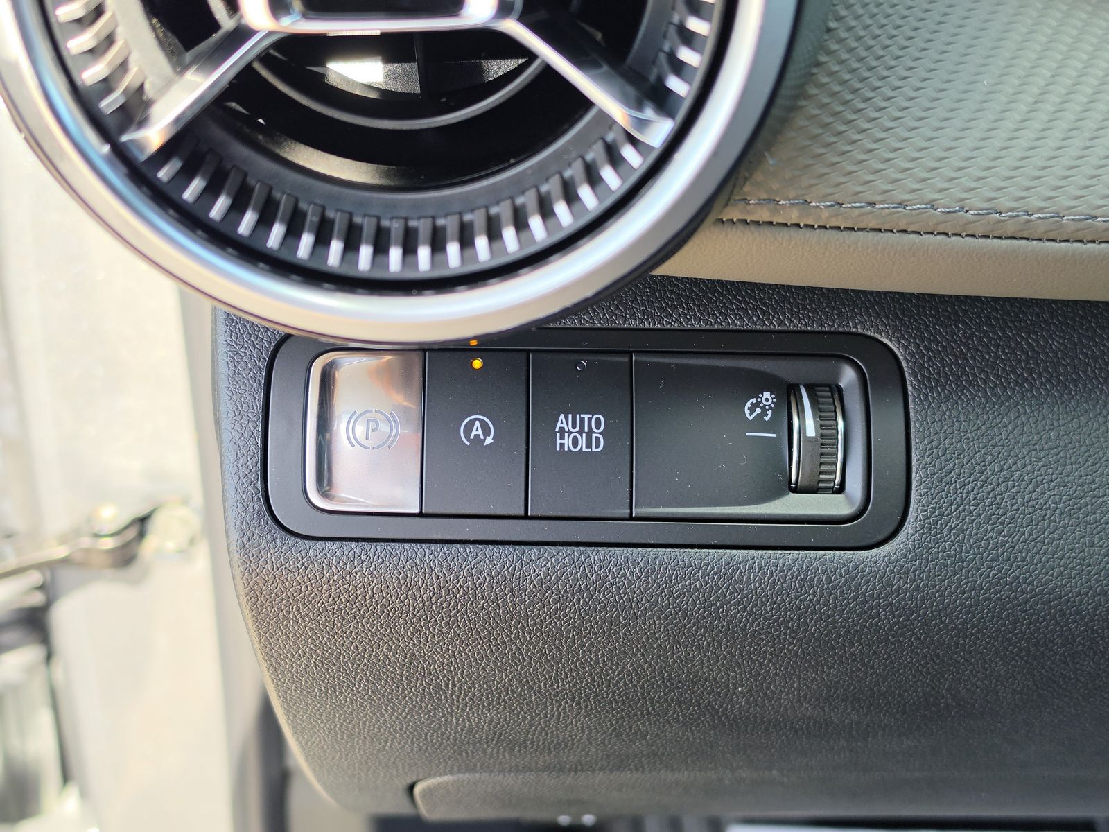 2026 Chevrolet Equinox LT - Photo 32