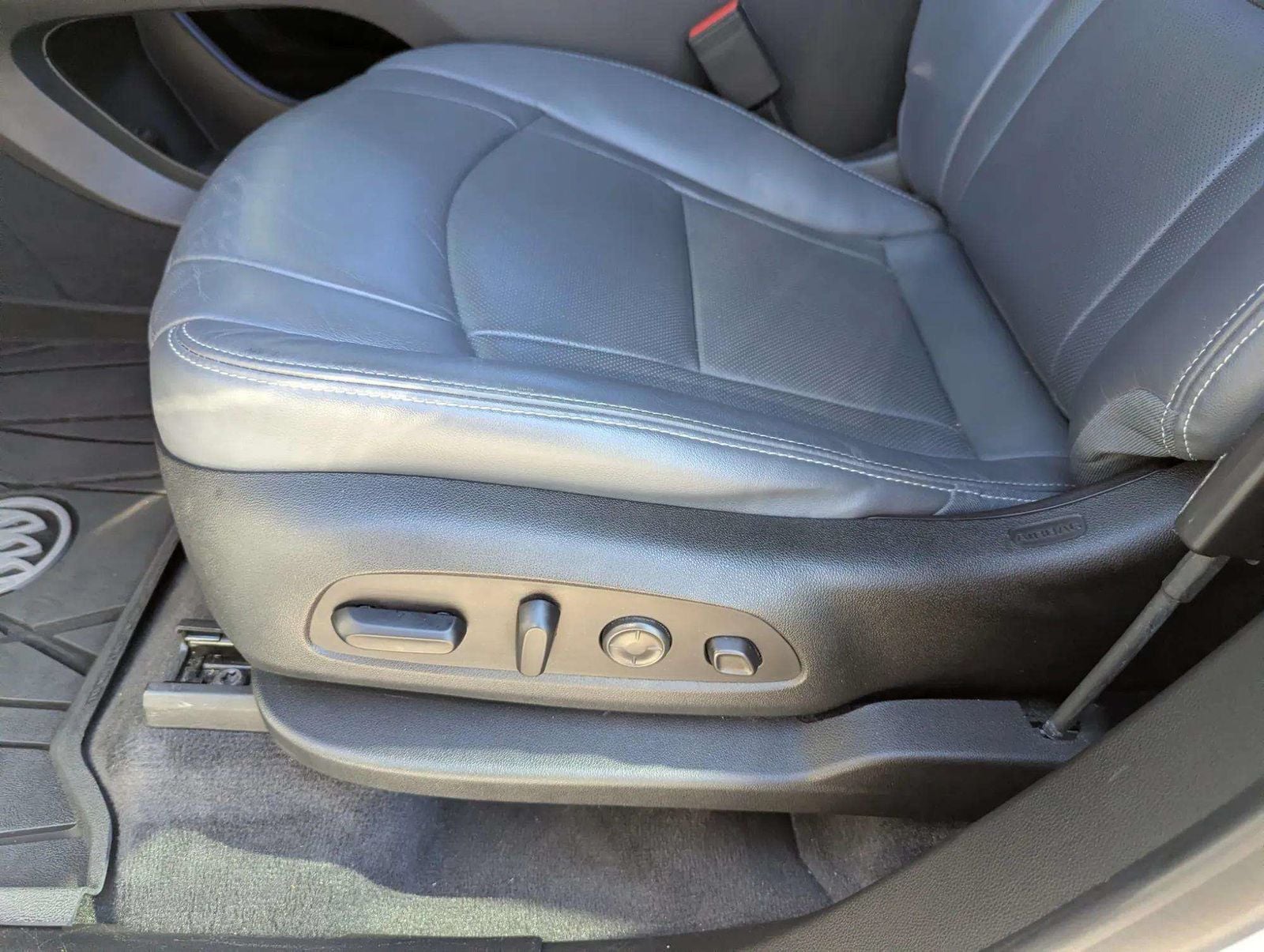 2020 Buick Enclave Premium - Photo 37