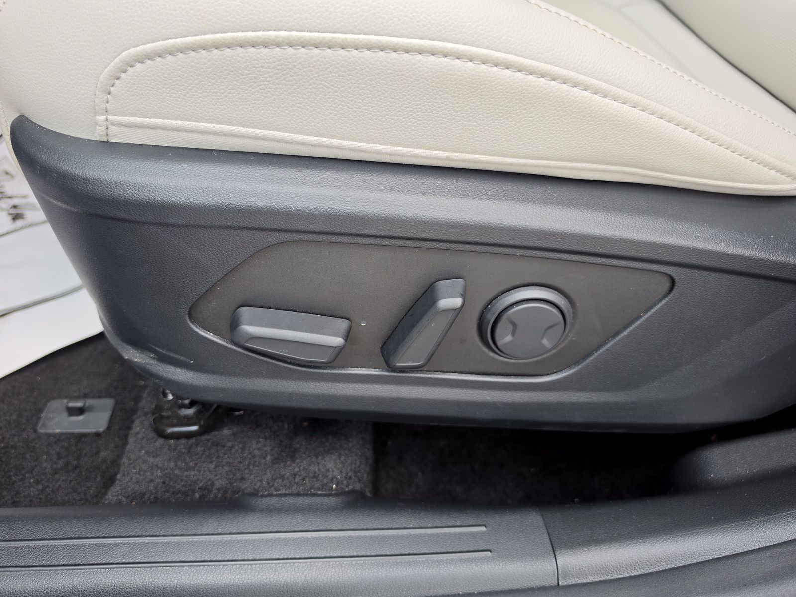2025 Hyundai Tucson SEL Convenience - Photo 23
