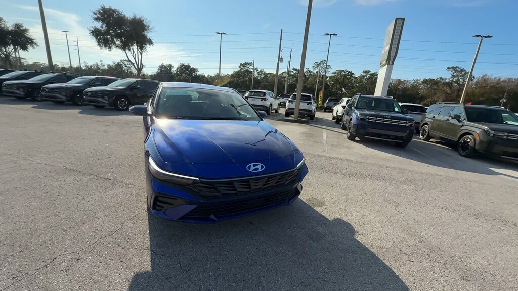 New 2026 Hyundai Elantra Limited Sedan